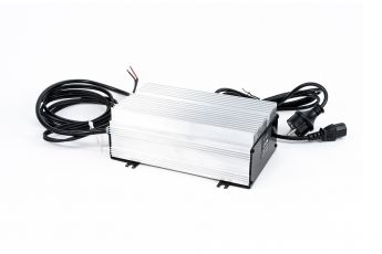 HF1-IP 24V 10A IP54 BATTERY CHARGER